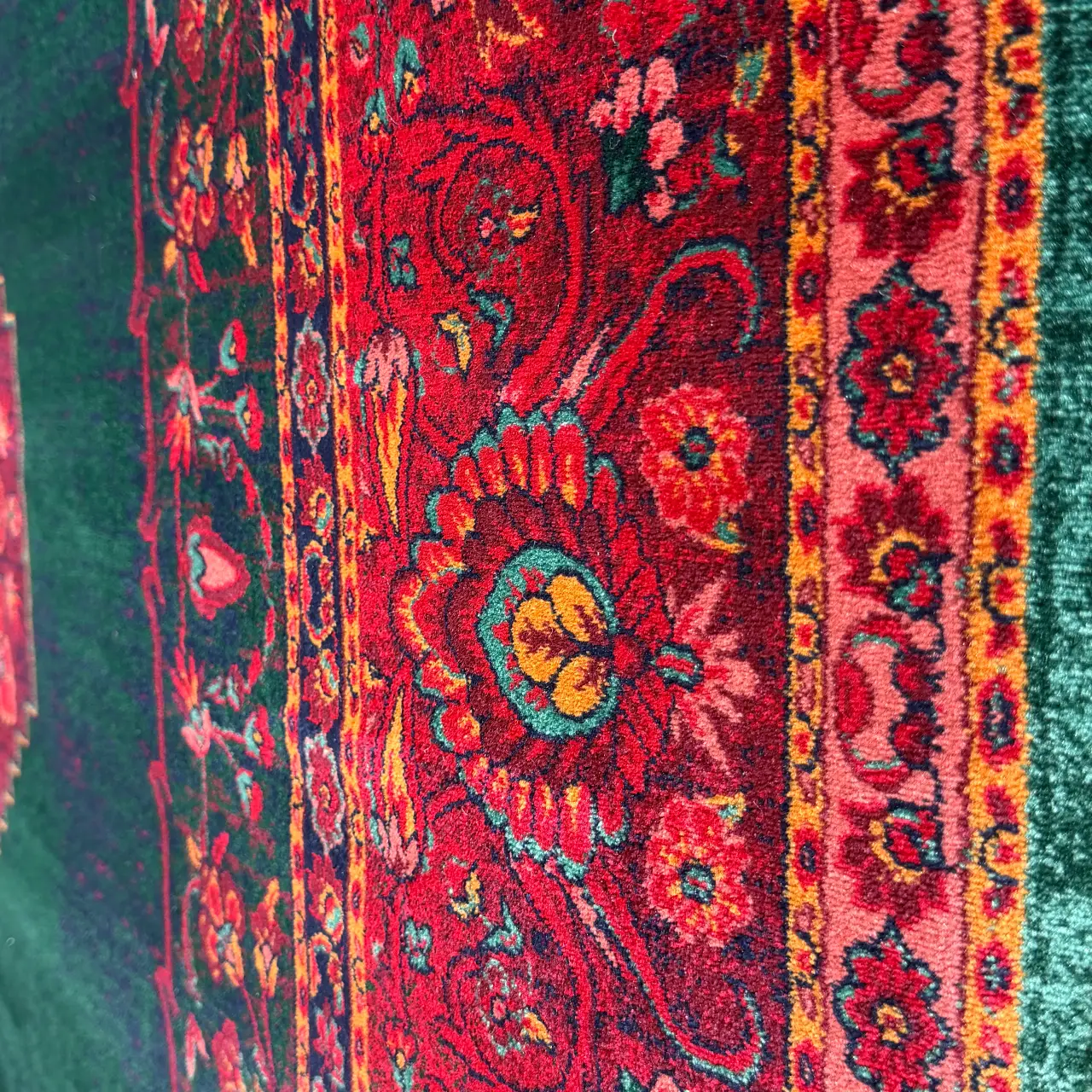 فرش 6 متری گبه رجالی 82240